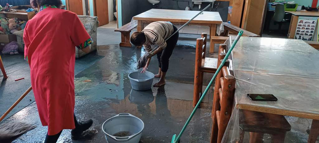 Wasserschaden durch das undichte Dach