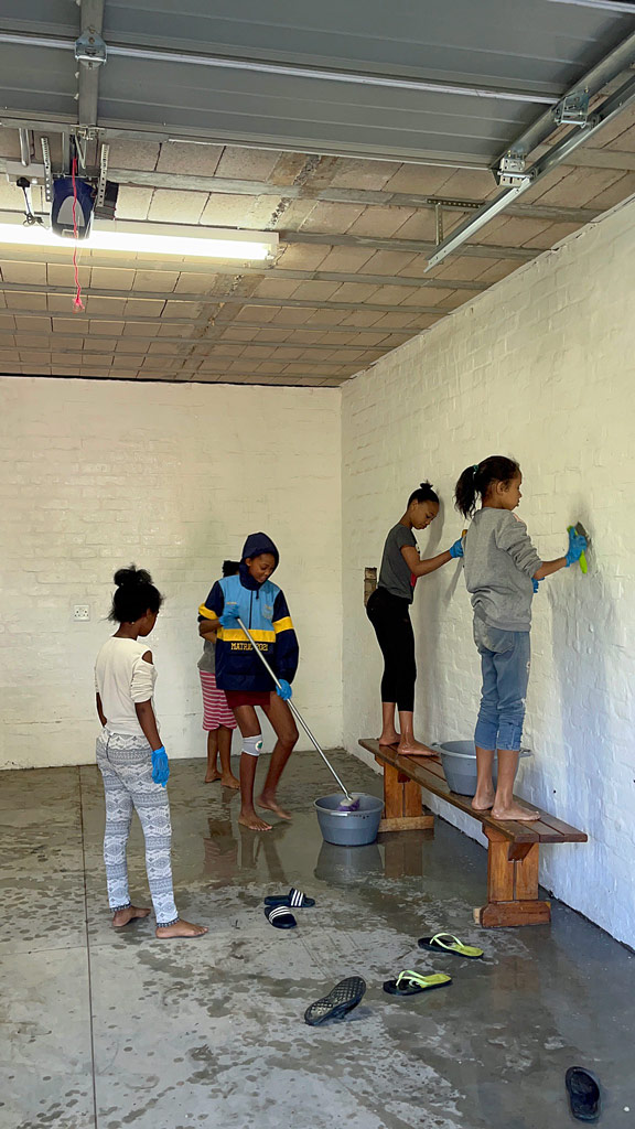 Malerarbeiten am Haus Veronika