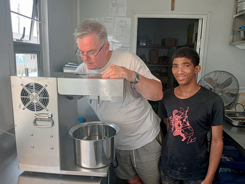 Inbetriebnahme der neuen Ölpresse