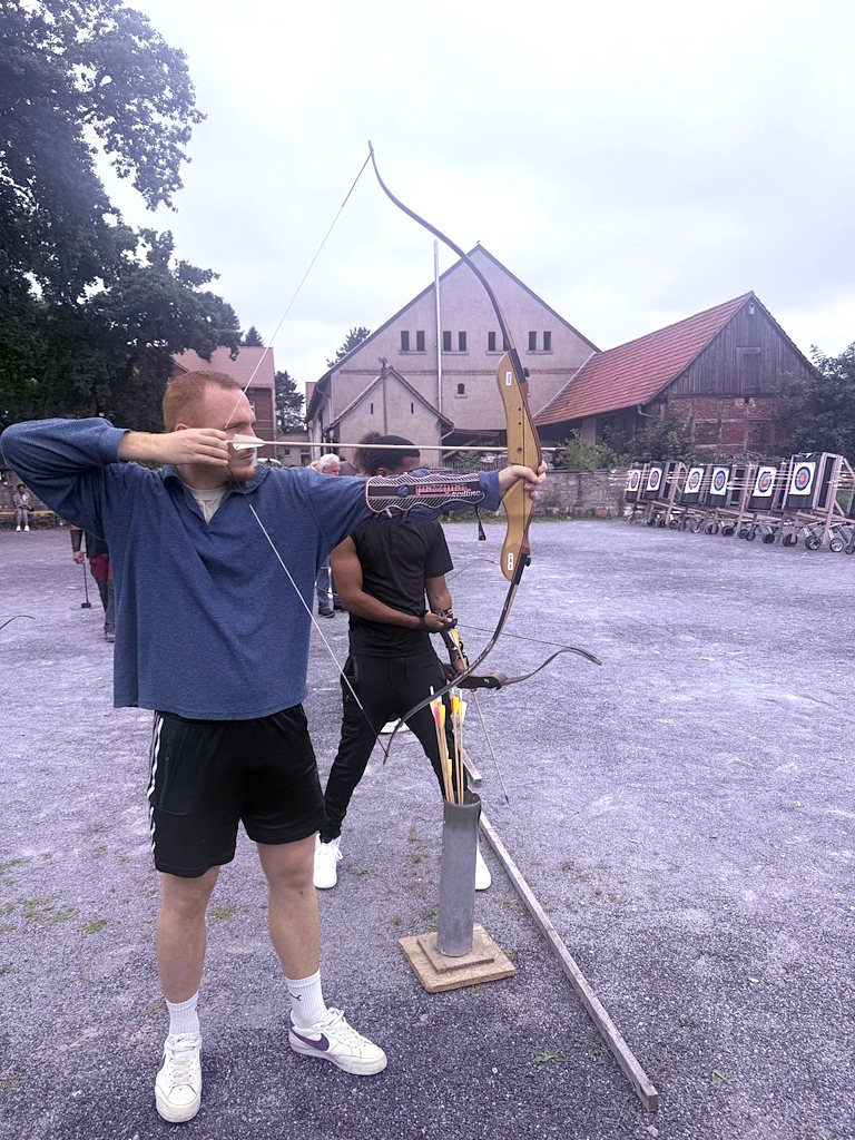 beim Bogenschiessen